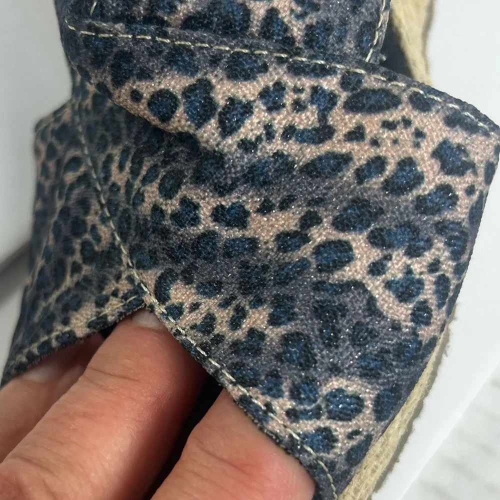 Skechers Cali Club X Ray Tan Black Wedge Sandal Leopard Metallic Shoes 7.5 Comfy